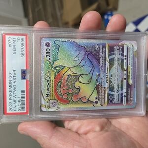 Holographic Mewtwo VSTAR Card